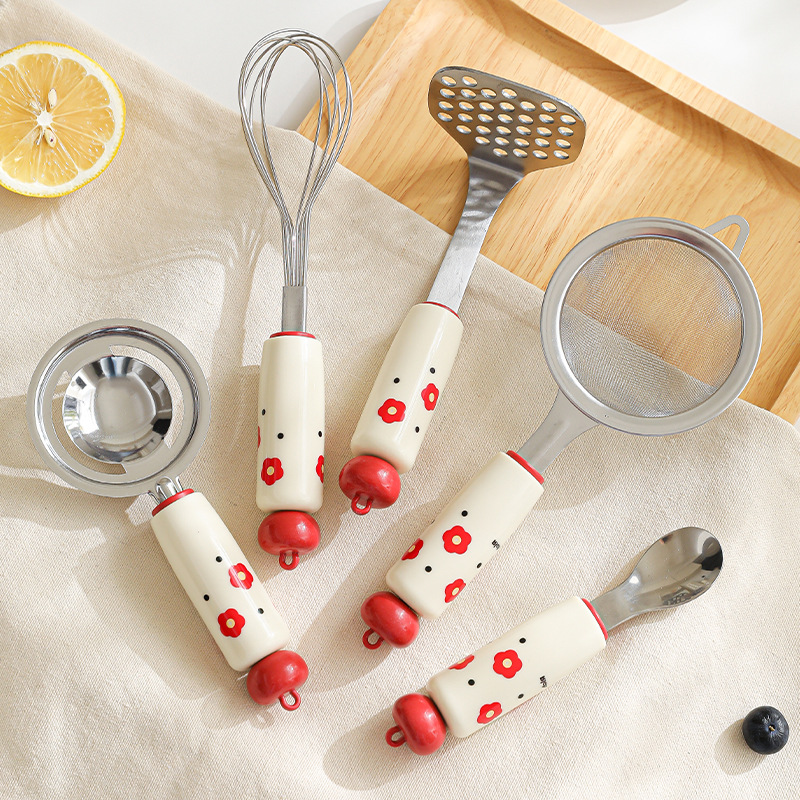 Baby Food Masher - Canlı Renkli Bebek Maması Hazırlama Araçları